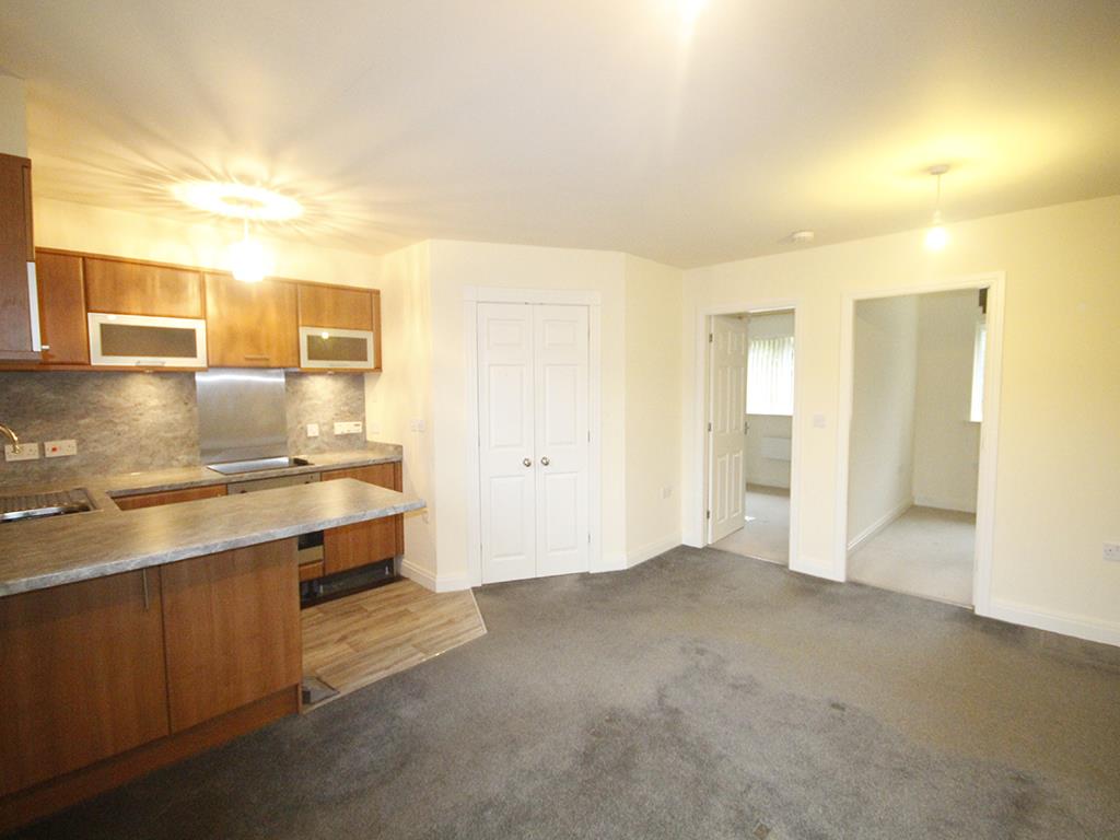 2 bedroom apartment To Let in Burnley - _MG_9824.jpg